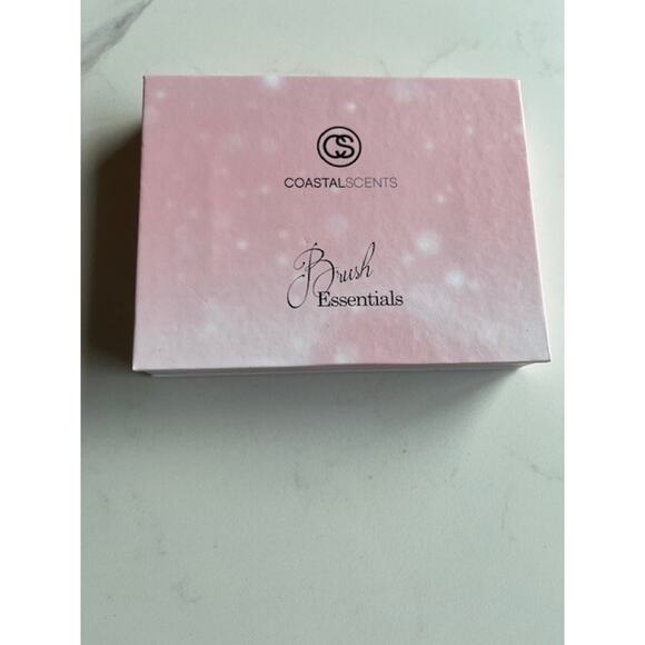 Coastal Scents 5pc Brush Essentials Face, Blush and Eyeshadow - Picture 5 of 8